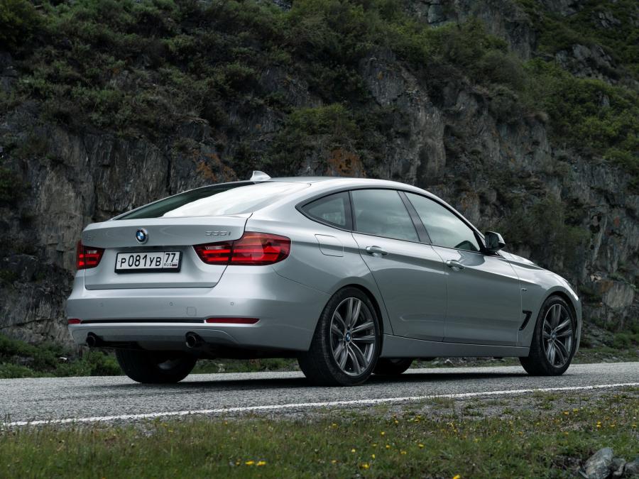  BMW 335i Gran Turismo Sport Line 2013 года  (фото 13 из 16)